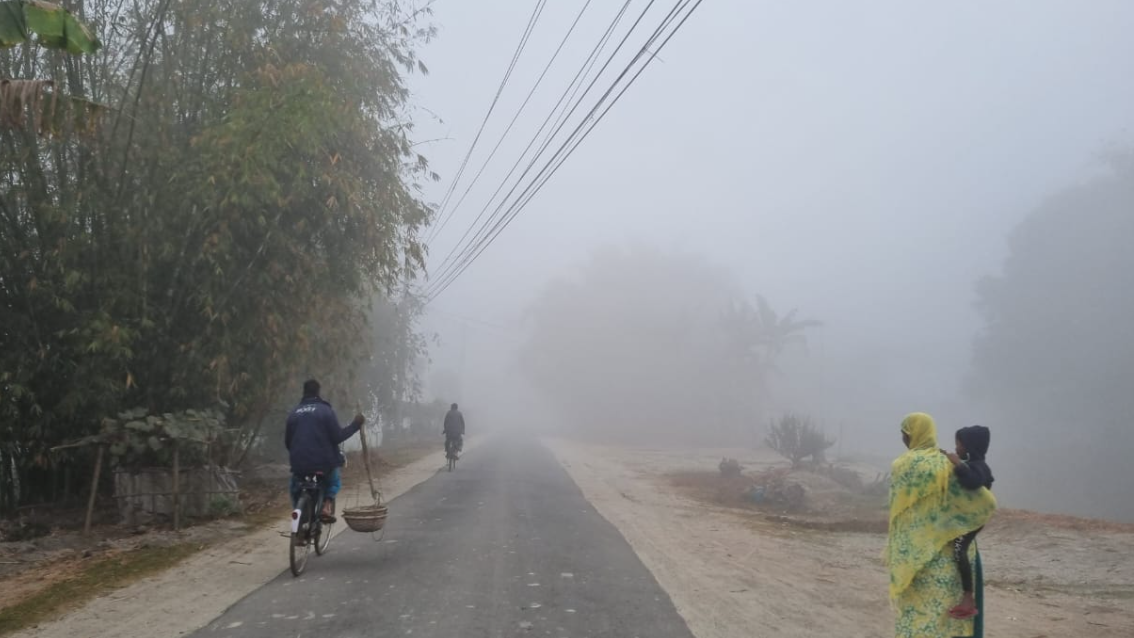 পঞ্চগড়ে তাপমাত্রা বৃদ্ধি পেলেও কমেনি শীতের প্রকোপ
